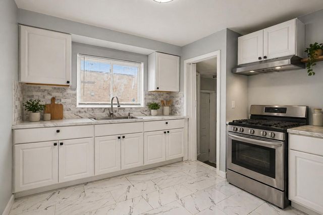 11560 Christy Street, Detroit, MI 48205