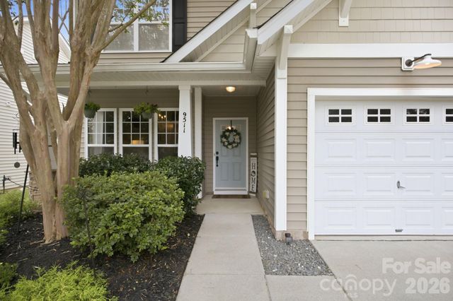 9511 Long Hill Drive, Charlotte, NC 28214