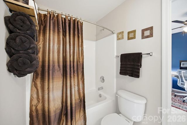 9511 Long Hill Drive, Charlotte, NC 28214