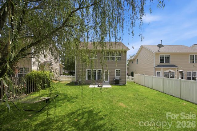 9511 Long Hill Drive, Charlotte, NC 28214