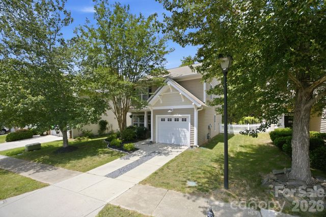 9511 Long Hill Drive, Charlotte, NC 28214