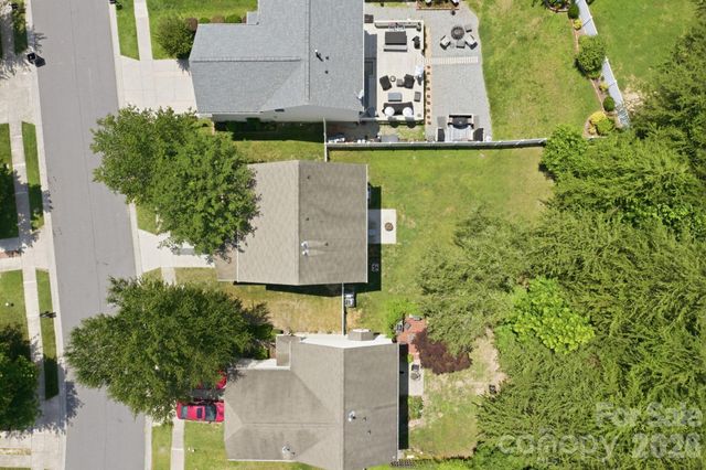9511 Long Hill Drive, Charlotte, NC 28214