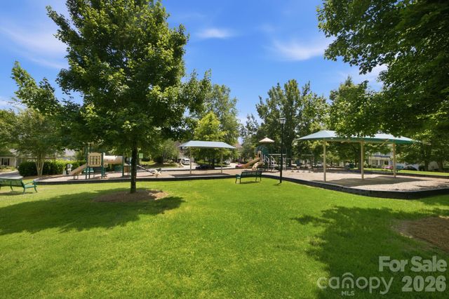 9511 Long Hill Drive, Charlotte, NC 28214