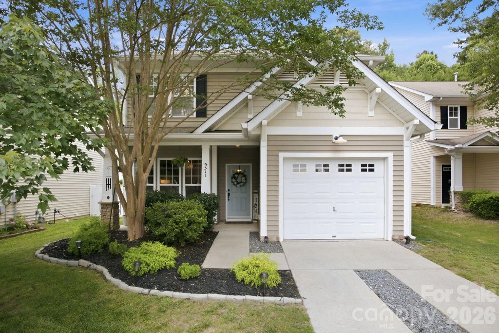 9511 Long Hill Drive, Charlotte, NC 28214