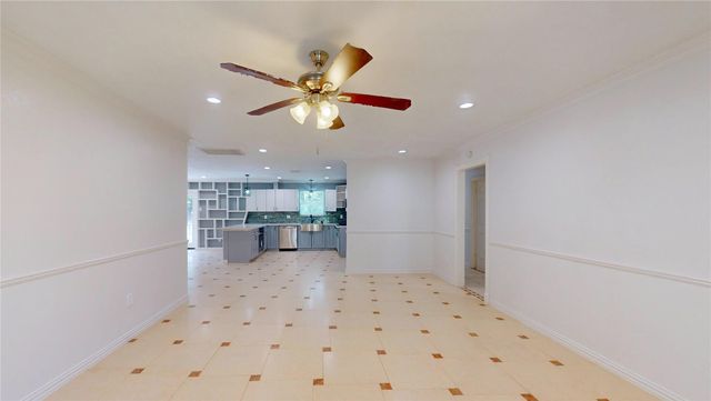 502 Moody Avenue, League City, TX 77573