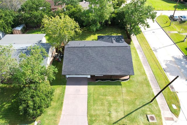 502 Moody Avenue, League City, TX 77573