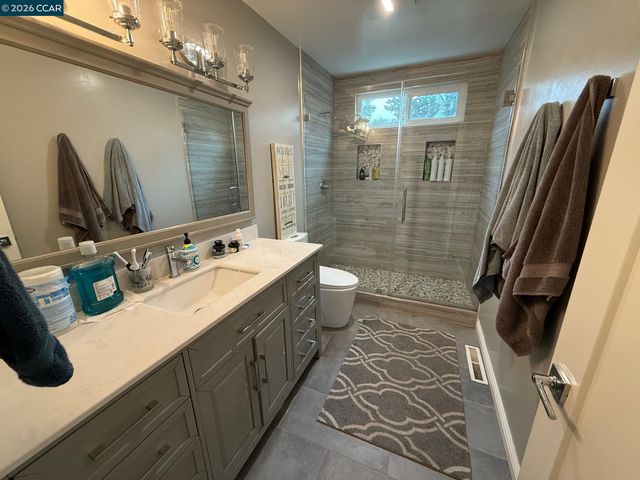 203 Virginia Cir, Martinez, CA 94553