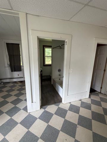 301 Webster Street, Hudson, NH 03051