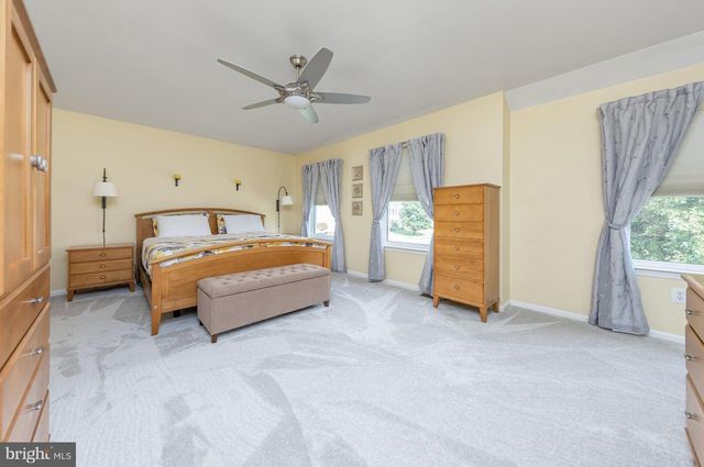 7 CARDIGAN CT, Sewell, NJ 08080