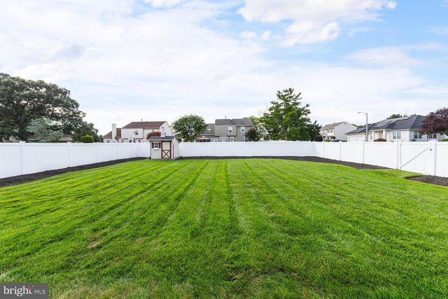 7 CARDIGAN CT, Sewell, NJ 08080