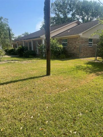 16719 Mclean Road, Pearland, TX 77584