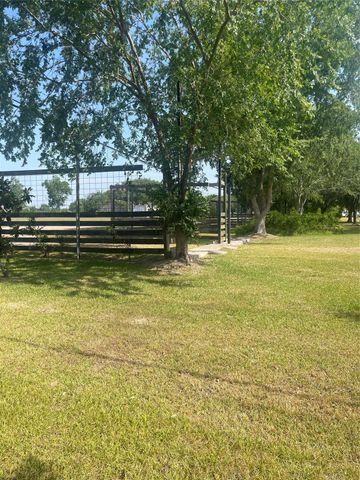 16719 Mclean Road, Pearland, TX 77584