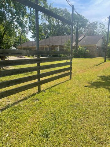 16719 Mclean Road, Pearland, TX 77584