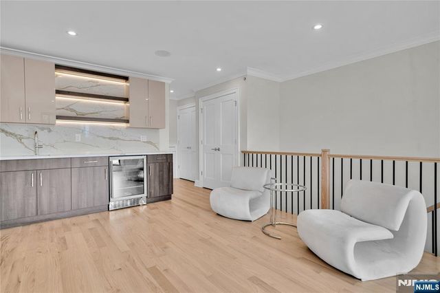 306 Coolidge Avenue, Fort Lee, NJ 07024
