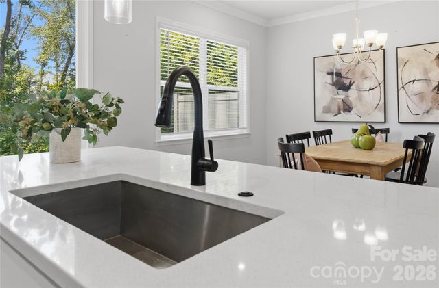 5320 Somerset Hill Lane, Charlotte, NC 28269
