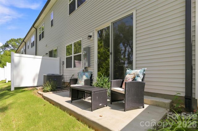 5320 Somerset Hill Lane, Charlotte, NC 28269