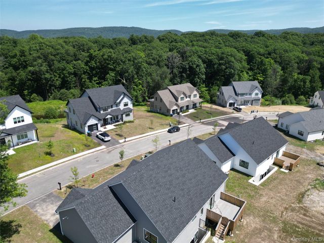 18 Union Transfer, Monroe, NY 10950