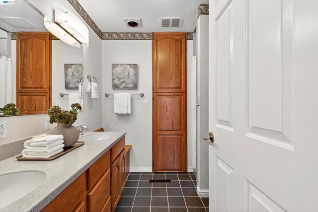 349 Ann Ct, Livermore, CA 94550