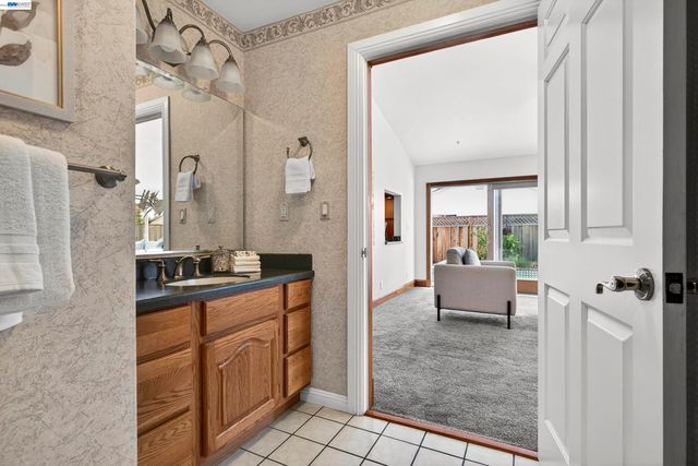 349 Ann Ct, Livermore, CA 94550