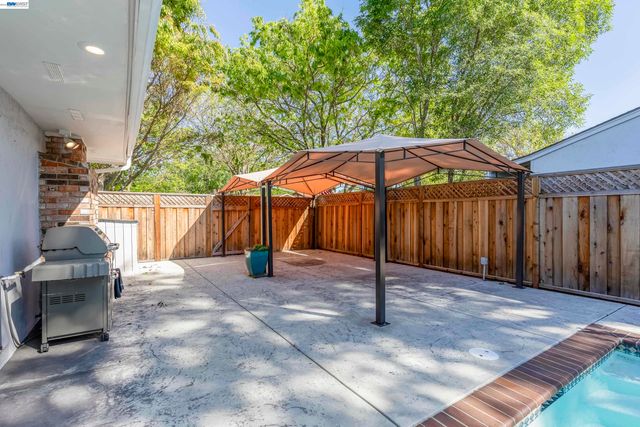 349 Ann Ct, Livermore, CA 94550