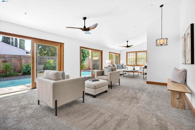 349 Ann Ct, Livermore, CA 94550