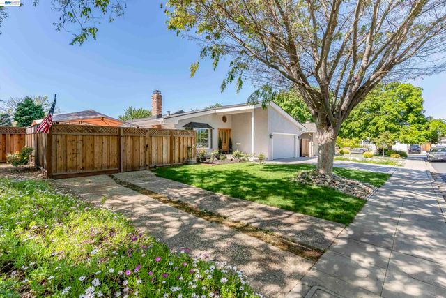 349 Ann Ct, Livermore, CA 94550