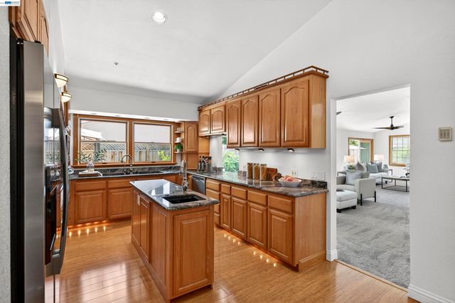 349 Ann Ct, Livermore, CA 94550