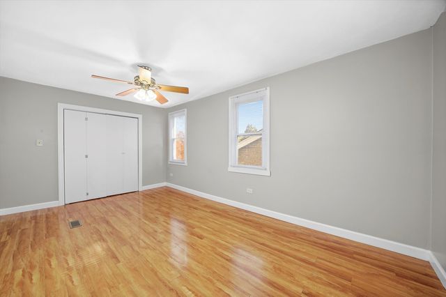 2623 W 96th Place, Evergreen Park, IL 60805