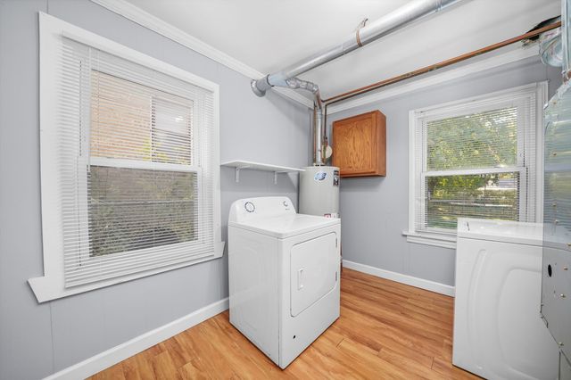 2623 W 96th Place, Evergreen Park, IL 60805