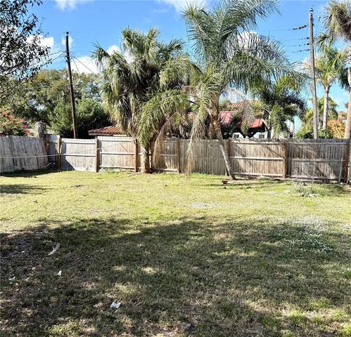 1221 22ND AVENUE W, Palmetto, FL 34221