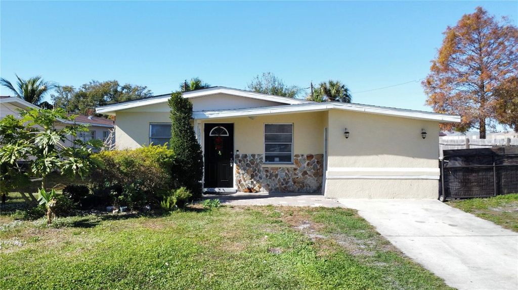 1221 22ND AVENUE W, Palmetto, FL 34221
