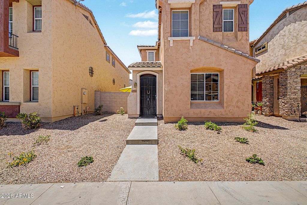 1944 N 77TH Glen, Phoenix, AZ 85035 — photo 2