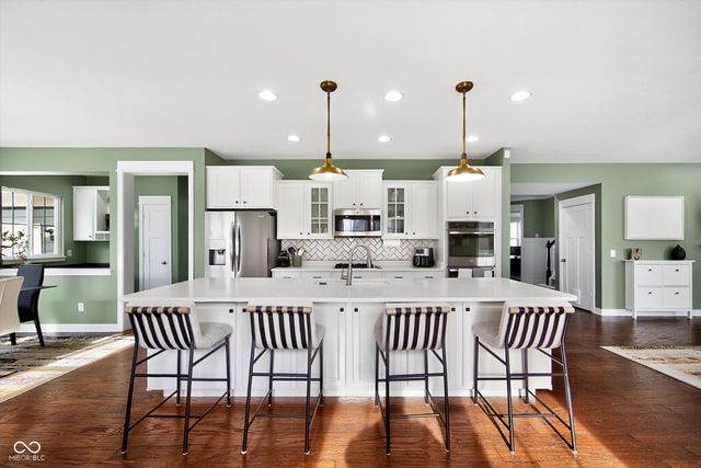 14927 W Black Wolf Run Drive, Carmel, IN 46033