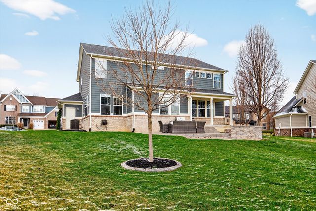 14927 W Black Wolf Run Drive, Carmel, IN 46033