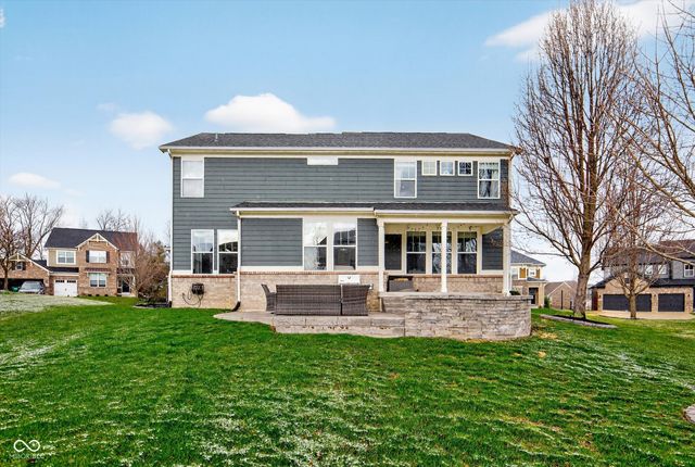 14927 W Black Wolf Run Drive, Carmel, IN 46033