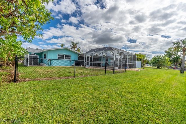 5344 Coral AVE, Cape Coral, FL 33904