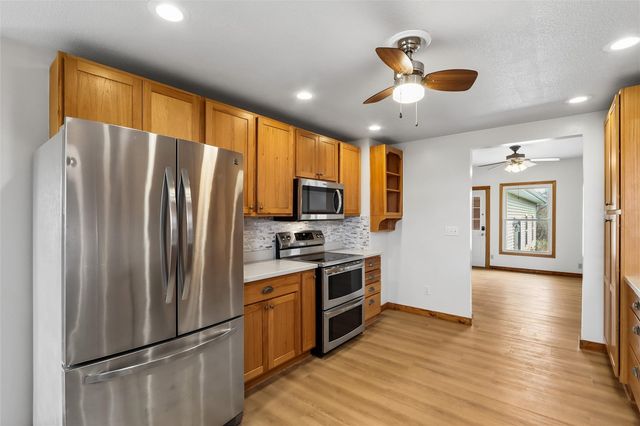 5705 Beverly Road SW, Cedar Rapids, IA 52404