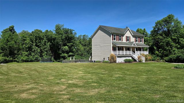 115 Emans Road, Lagrangeville, NY 12540
