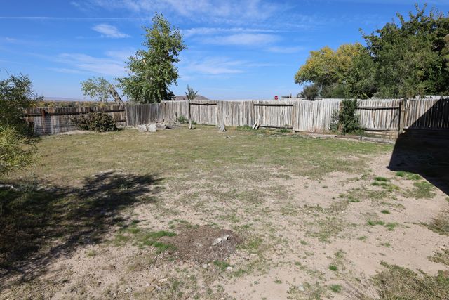 114 VISSING Place, Los Lunas, NM 87031