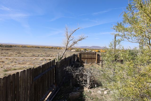 114 VISSING Place, Los Lunas, NM 87031