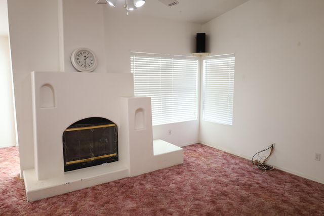 114 VISSING Place, Los Lunas, NM 87031