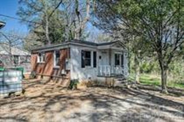 1900 Lasalle Street 2, Charlotte, NC 28216
