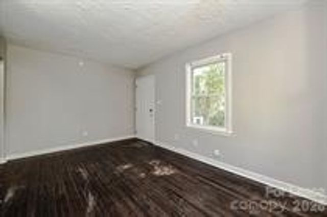1900 Lasalle Street 2, Charlotte, NC 28216