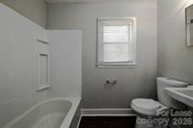 1900 Lasalle Street 2, Charlotte, NC 28216