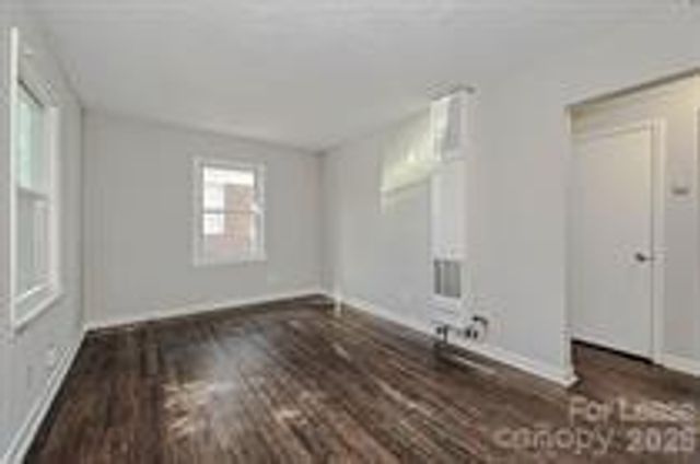 1900 Lasalle Street 2, Charlotte, NC 28216