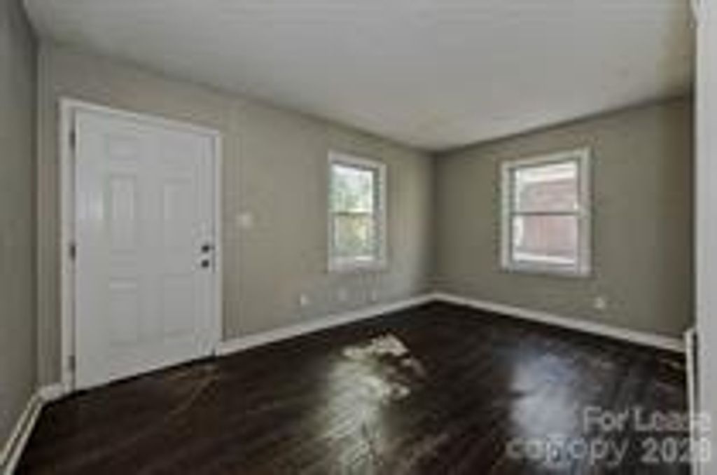 1900 Lasalle Street 2, Charlotte, NC 28216