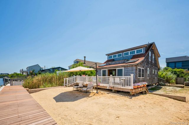 29 E Bayview Avenue, Ocean Bay Park, NY 11770