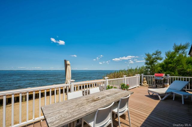 29 E Bayview Avenue, Ocean Bay Park, NY 11770