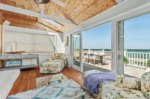 29 E Bayview Avenue, Ocean Bay Park, NY 11770