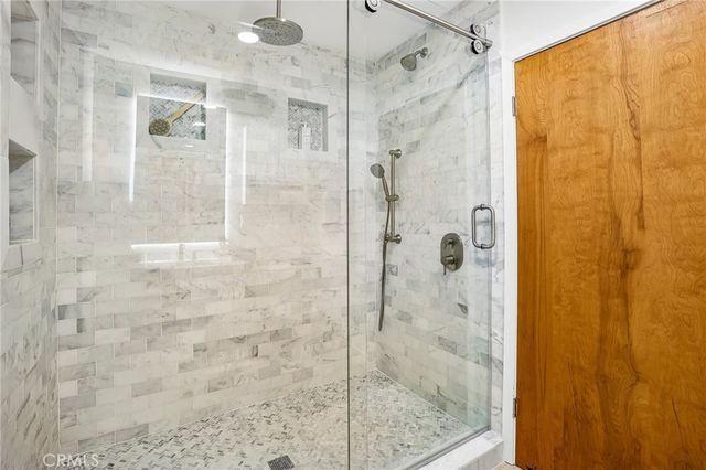 1041 E Burlinghall Drive, Long Beach, CA 90807